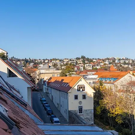 Slovakia Royal Vista Апартаменты Братислава